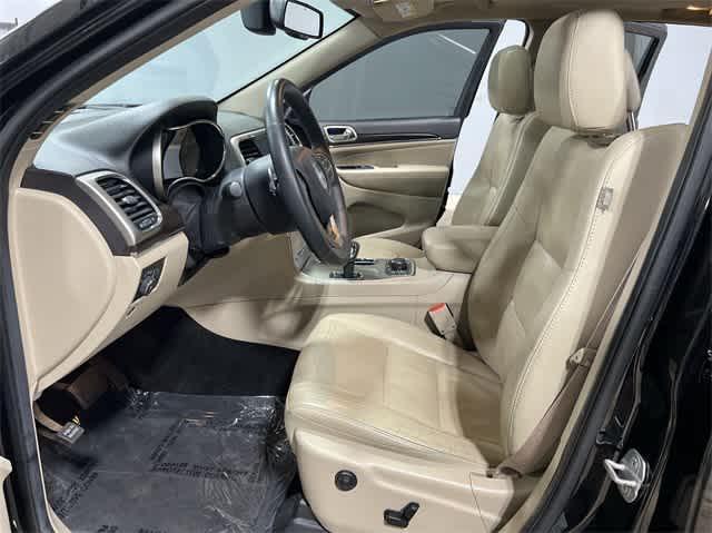 used 2014 Jeep Grand Cherokee car, priced at $11,799