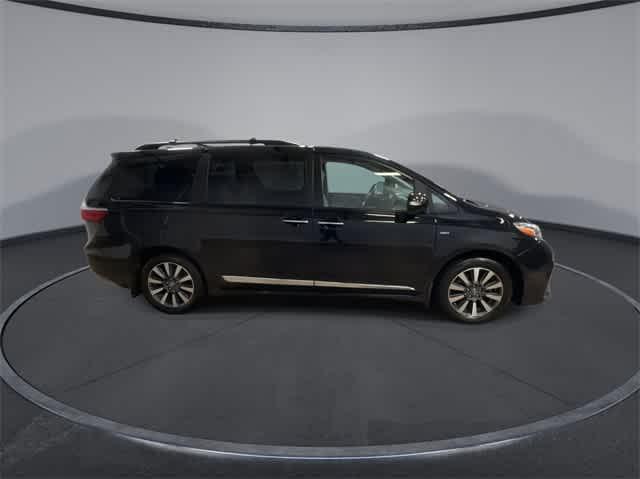 used 2020 Toyota Sienna car, priced at $26,900