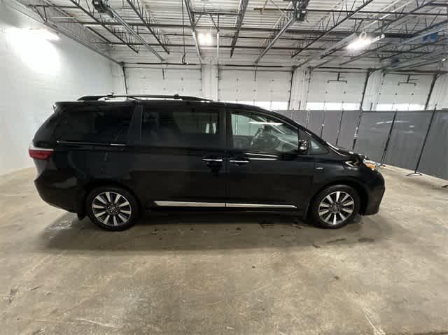 used 2020 Toyota Sienna car, priced at $26,900