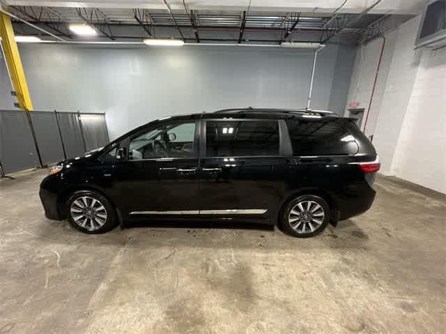 used 2020 Toyota Sienna car, priced at $26,900