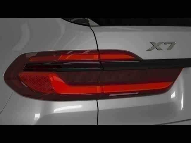 new 2025 BMW X7 car, priced at $94,060