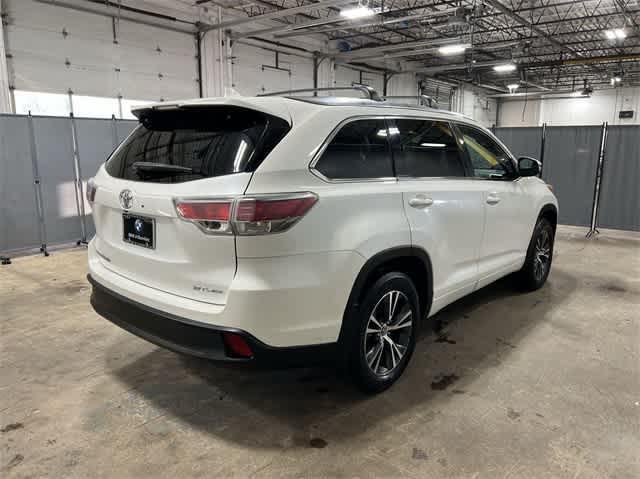 used 2016 Toyota Highlander car, priced at $17,799