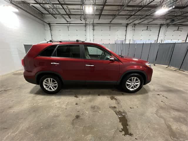 used 2014 Kia Sorento car, priced at $9,999