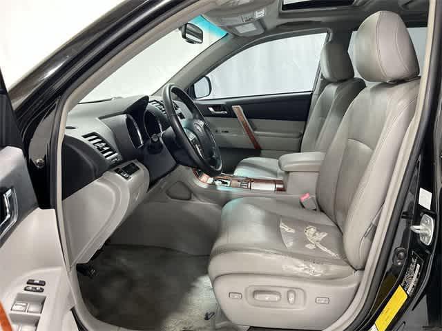 used 2008 Toyota Highlander car, priced at $5,699
