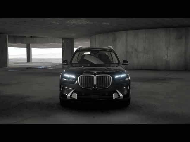 new 2025 BMW X7 car, priced at $85,595