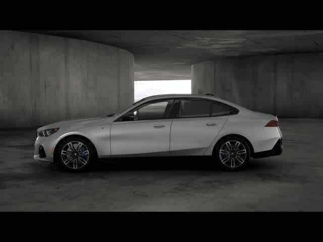 new 2025 BMW 540 car, priced at $78,655