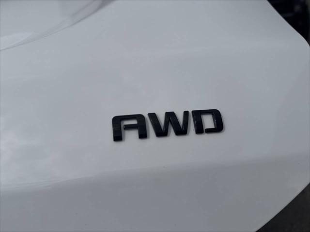 used 2023 Chevrolet Equinox car, priced at $20,991
