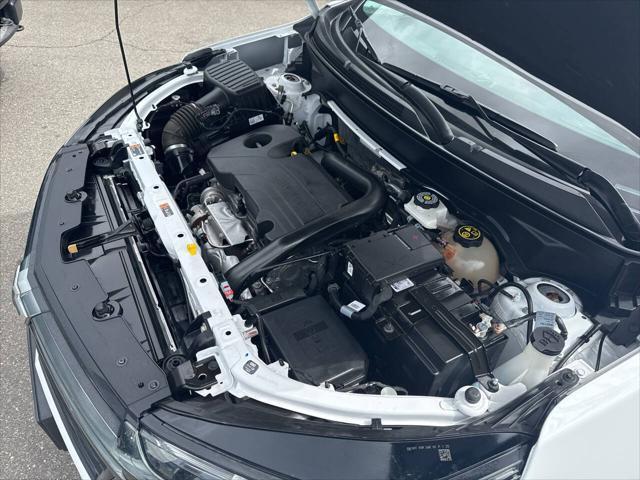 used 2023 Chevrolet Equinox car, priced at $20,991