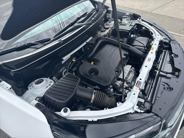 used 2023 Chevrolet Equinox car, priced at $20,991
