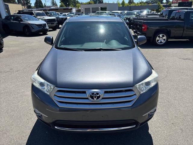 used 2013 Toyota Highlander car, priced at $15,991