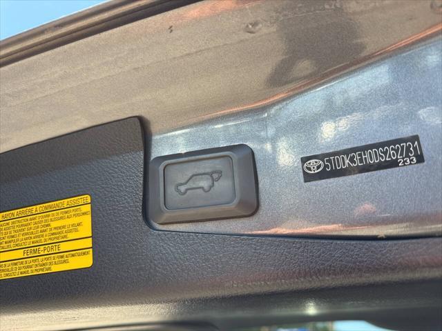 used 2013 Toyota Highlander car, priced at $15,991