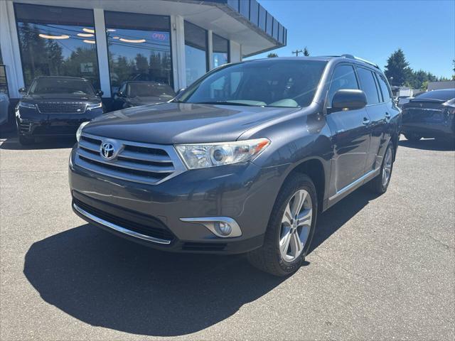 used 2013 Toyota Highlander car, priced at $15,991