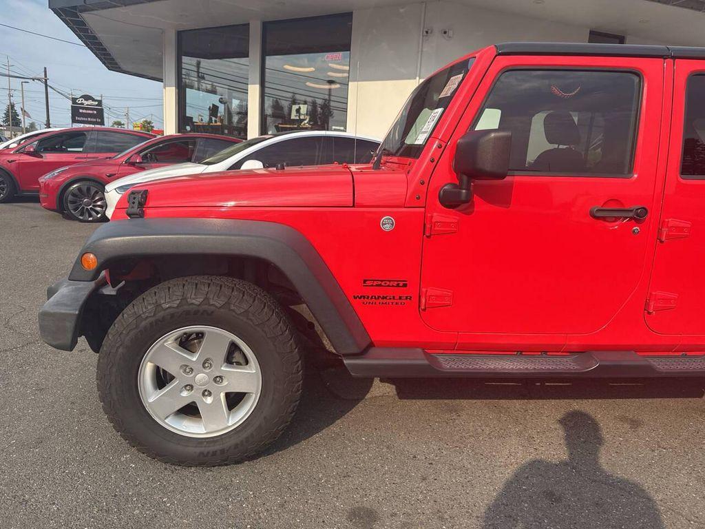 used 2013 Jeep Wrangler Unlimited car, priced at $15,991