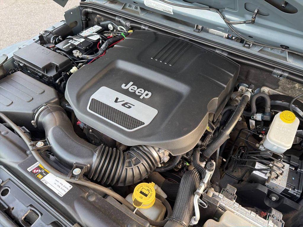 used 2015 Jeep Wrangler Unlimited car, priced at $11,991