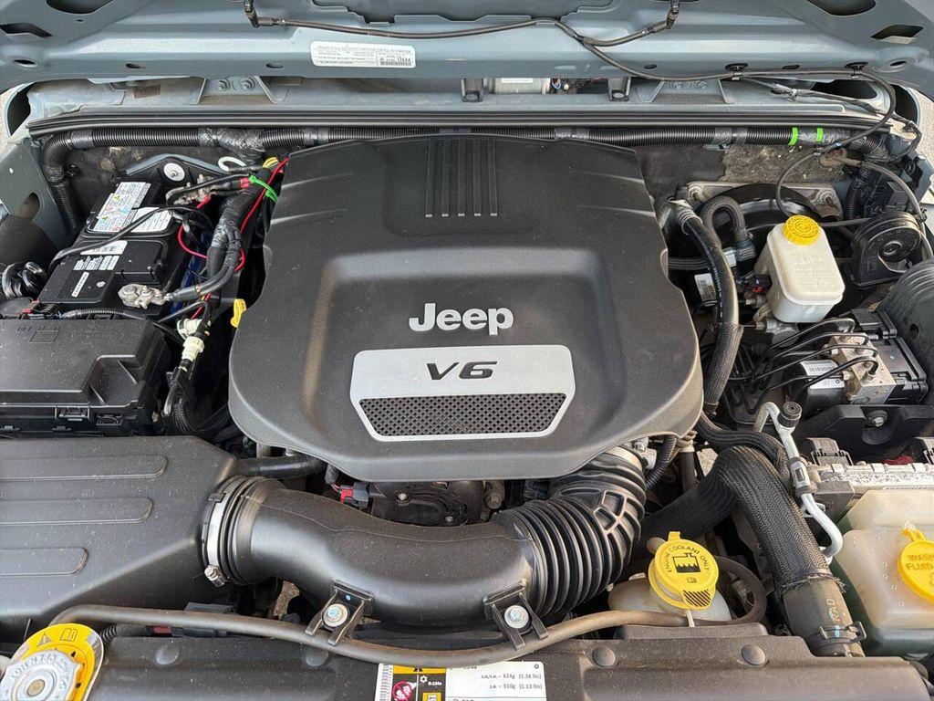 used 2015 Jeep Wrangler Unlimited car, priced at $11,991