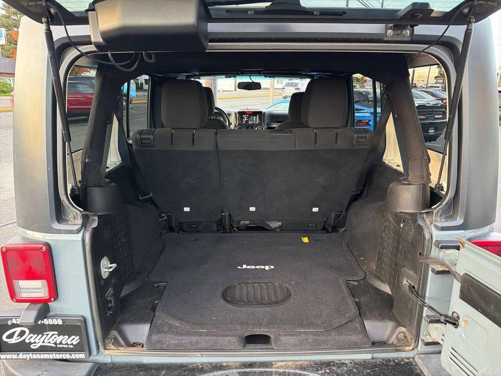 used 2015 Jeep Wrangler Unlimited car, priced at $11,991