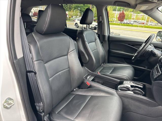 used 2020 Honda Pilot car, priced at $26,991