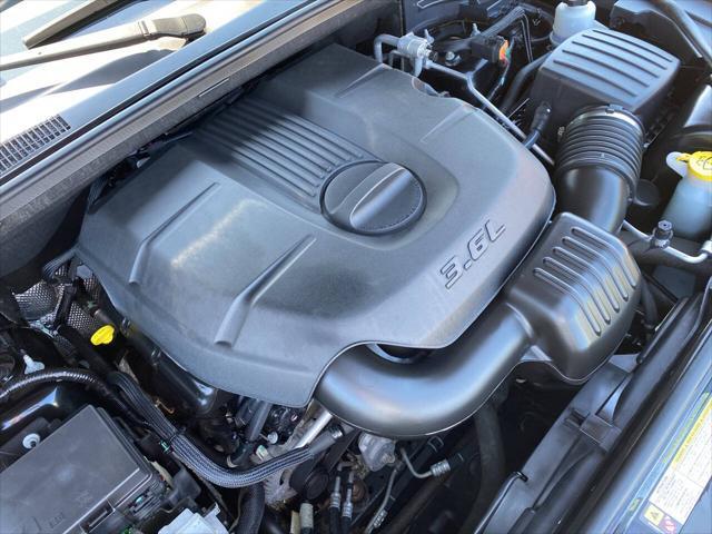 used 2011 Jeep Grand Cherokee car, priced at $13,991