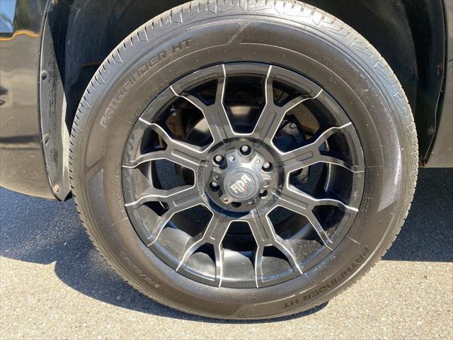 used 2008 GMC Yukon car, priced at $10,991