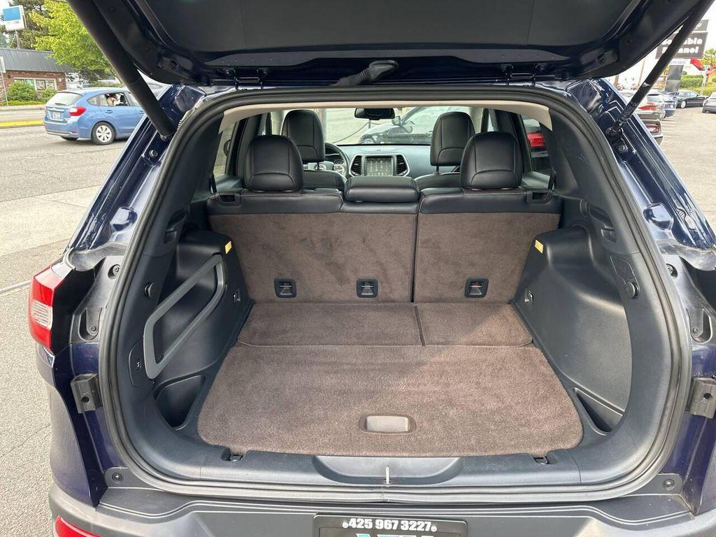 used 2015 Jeep Cherokee car, priced at $10,991