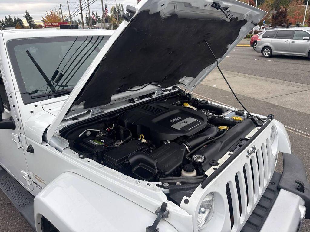 used 2014 Jeep Wrangler Unlimited car, priced at $15,991