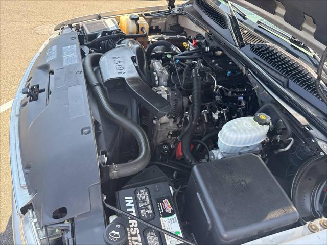 used 2004 Chevrolet Suburban car, priced at $5,991