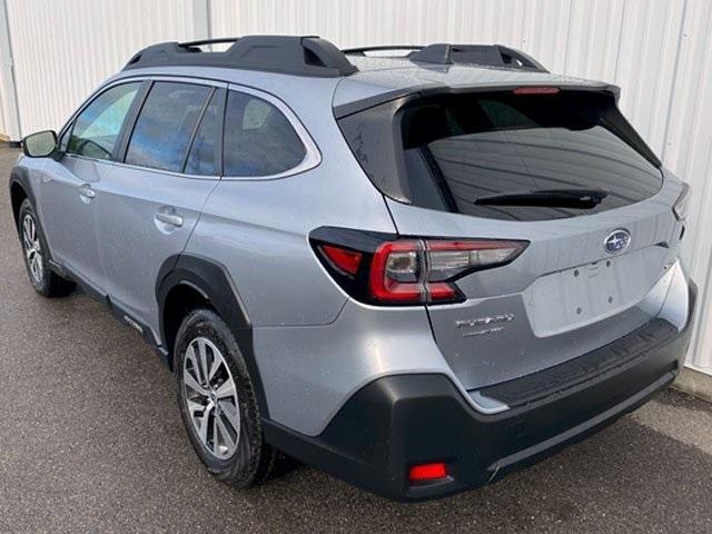 new 2025 Subaru Outback car, priced at $33,563