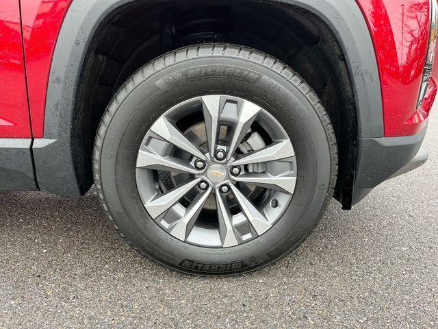 used 2025 Chevrolet Equinox car, priced at $30,495