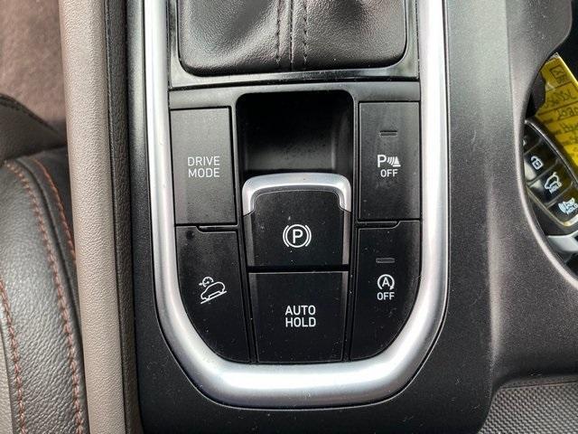 used 2020 Hyundai Santa Fe car, priced at $15,691