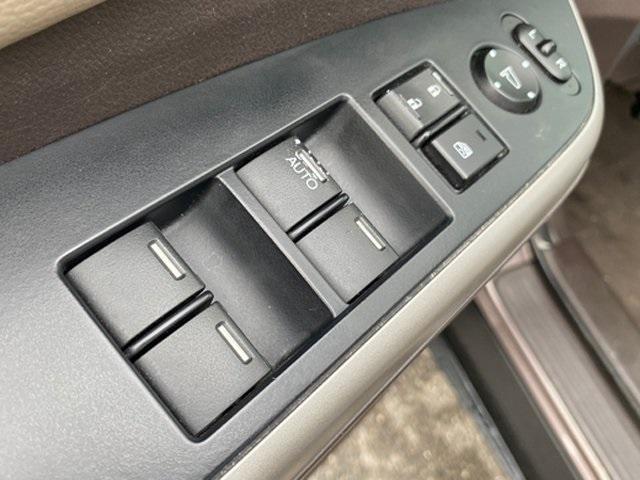 used 2013 Honda CR-V car, priced at $10,270