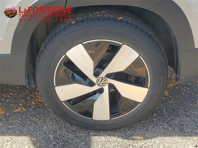 used 2024 Volkswagen Taos car, priced at $20,995