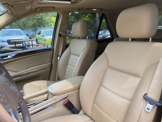 used 2010 Mercedes-Benz M-Class car, priced at $7,995