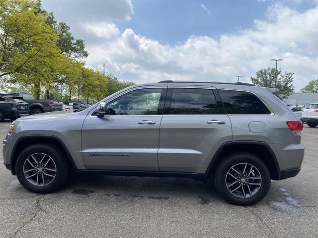 used 2017 Jeep Grand Cherokee car, priced at $14,285