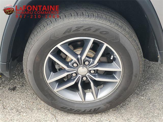used 2017 Jeep Grand Cherokee car, priced at $13,410