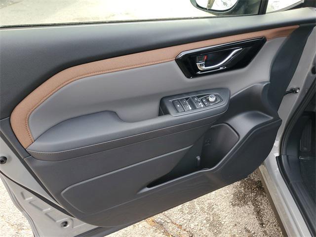 new 2025 Subaru Forester car, priced at $37,071