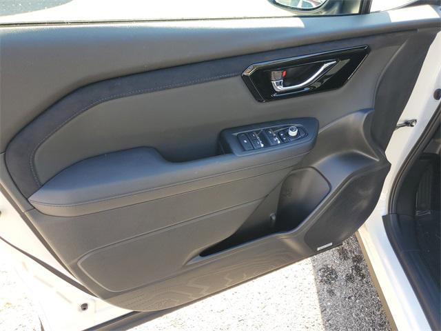 new 2025 Subaru Forester Hybrid car, priced at $40,956