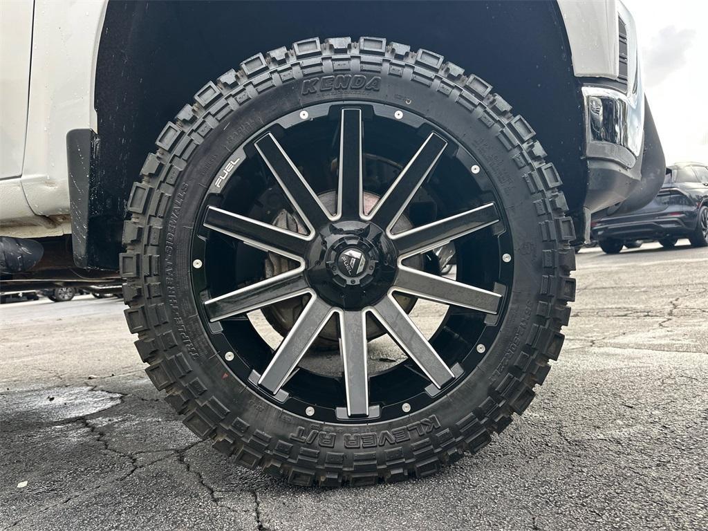 used 2020 Chevrolet Silverado 1500 car, priced at $34,266