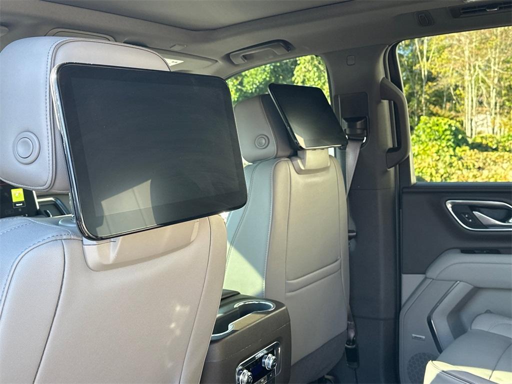 new 2023 GMC Yukon car, priced at $74,990