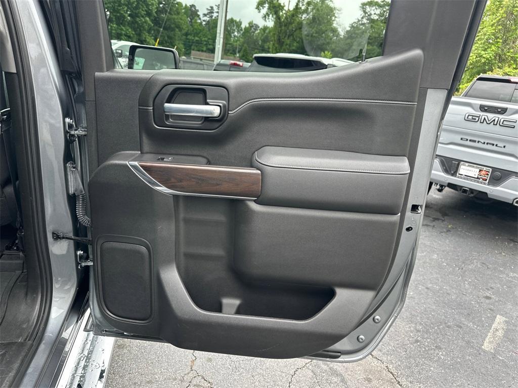 used 2021 GMC Sierra 1500 car, priced at $40,852