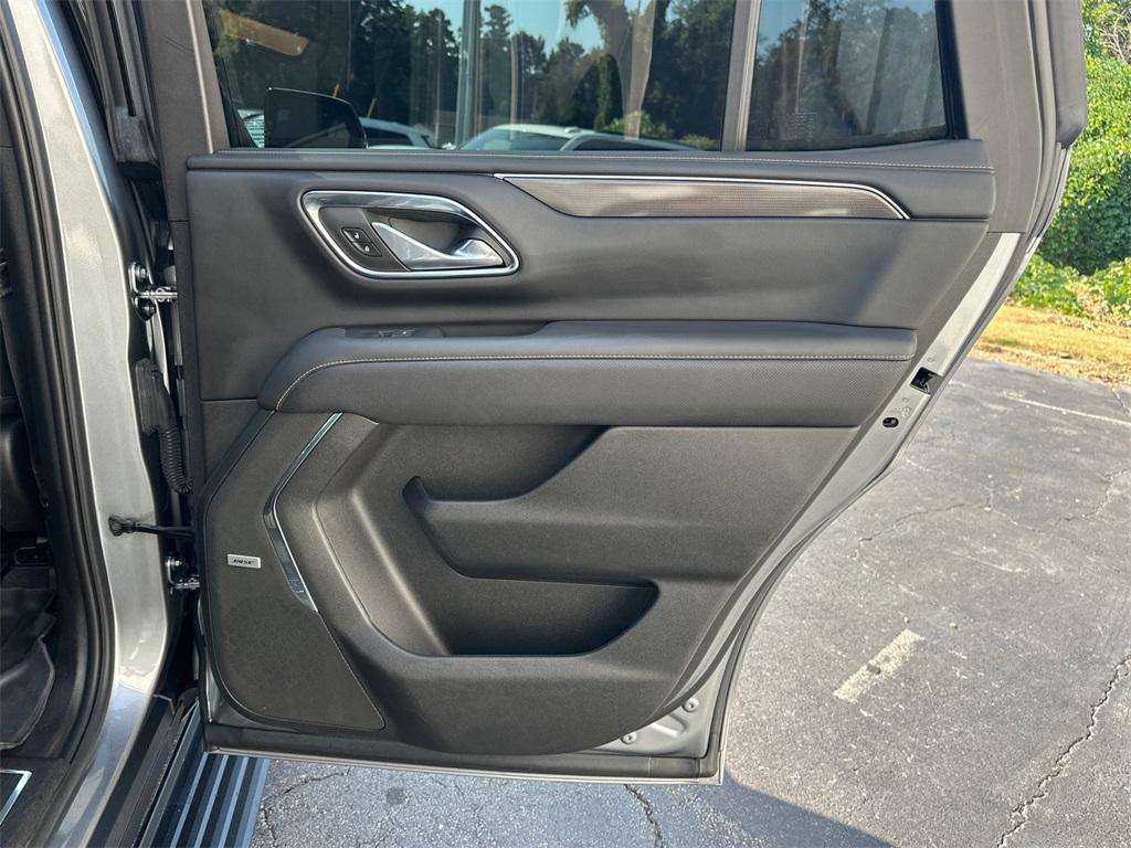 used 2023 GMC Yukon car, priced at $57,213