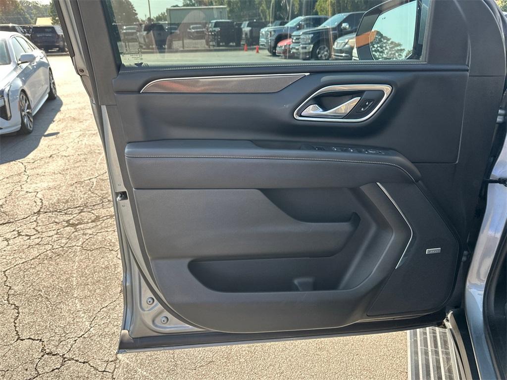 used 2023 GMC Yukon car, priced at $57,213