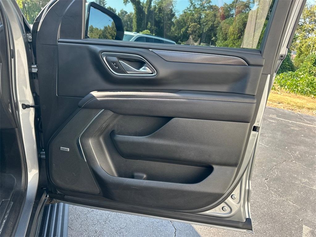 used 2023 GMC Yukon car, priced at $57,213