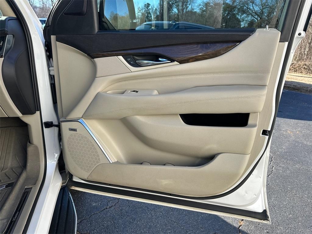 used 2018 Cadillac Escalade car, priced at $28,385