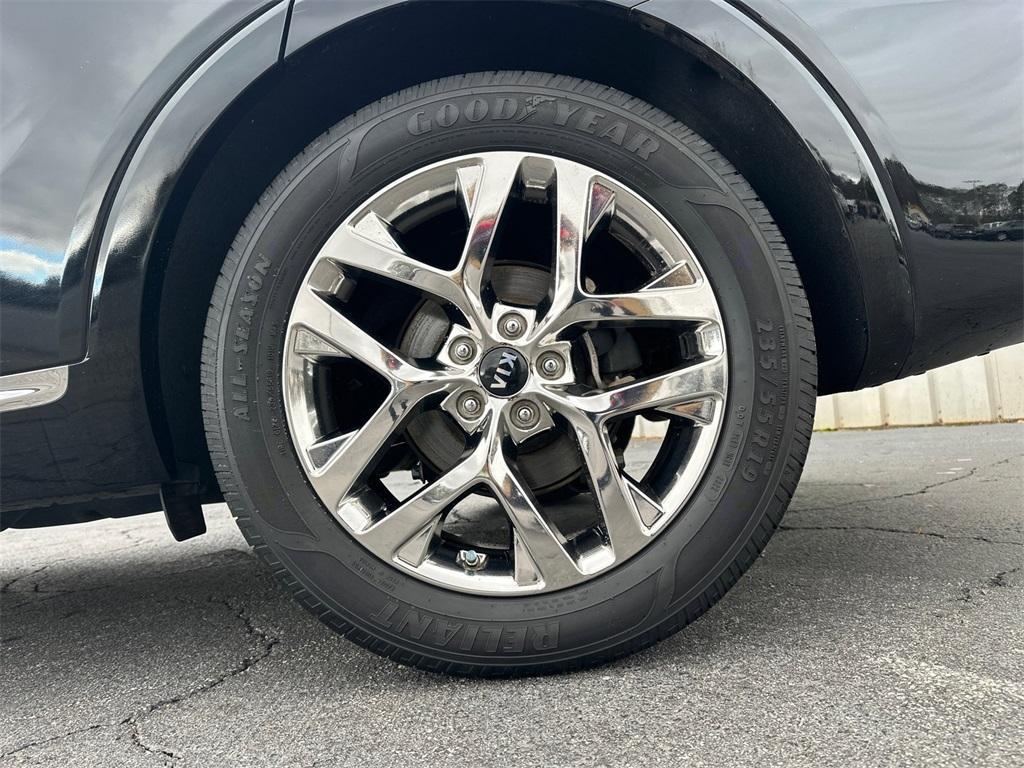 used 2019 Kia Sorento car, priced at $17,558