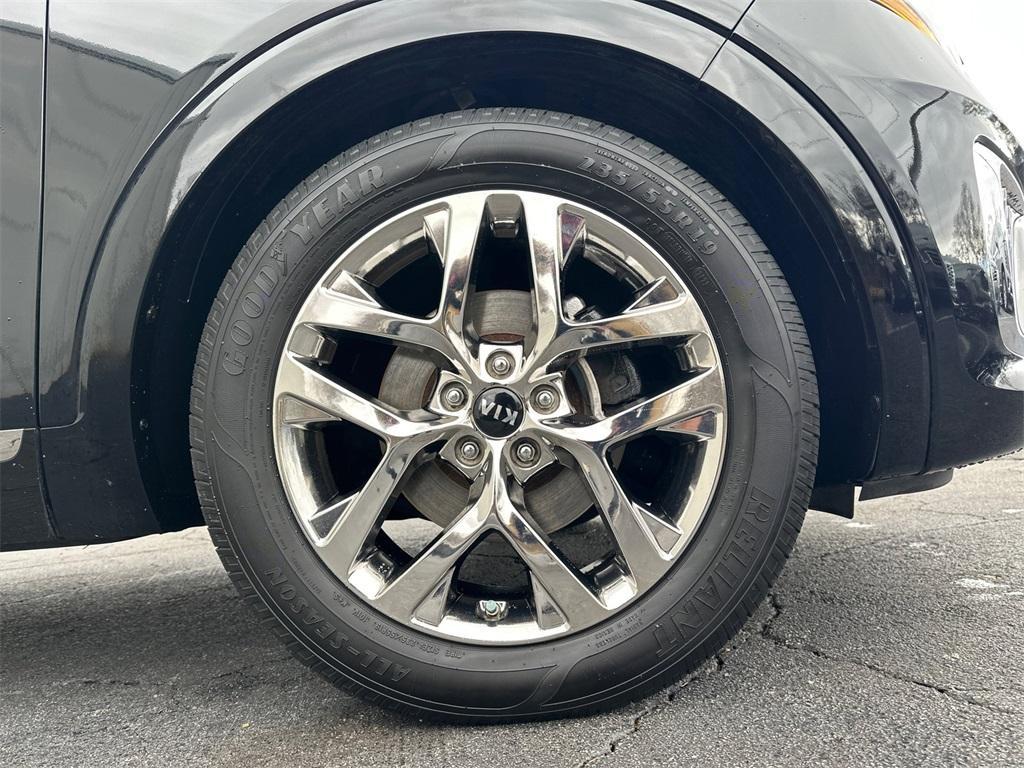 used 2019 Kia Sorento car, priced at $17,558