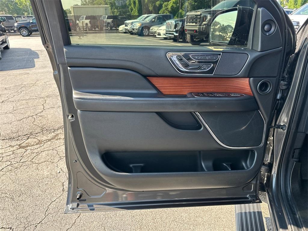 used 2018 Lincoln Navigator car, priced at $23,867