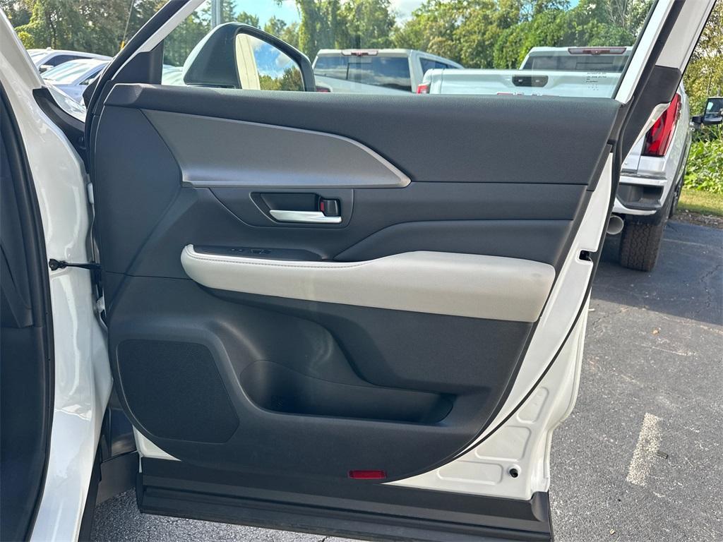 used 2024 Toyota Grand Highlander car, priced at $42,141