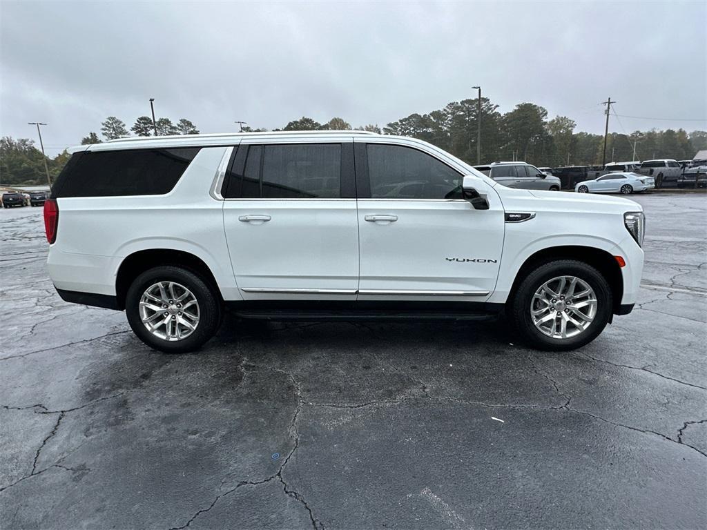 used 2022 GMC Yukon XL car, priced at $40,242