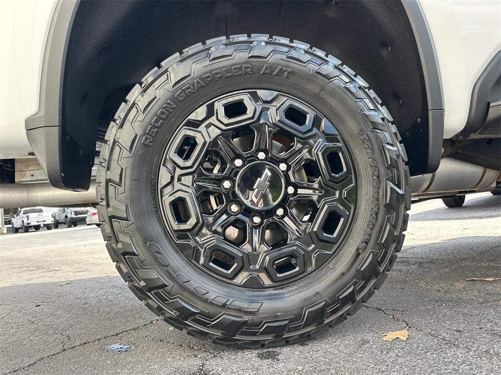 used 2024 Chevrolet Silverado 2500 car, priced at $58,781