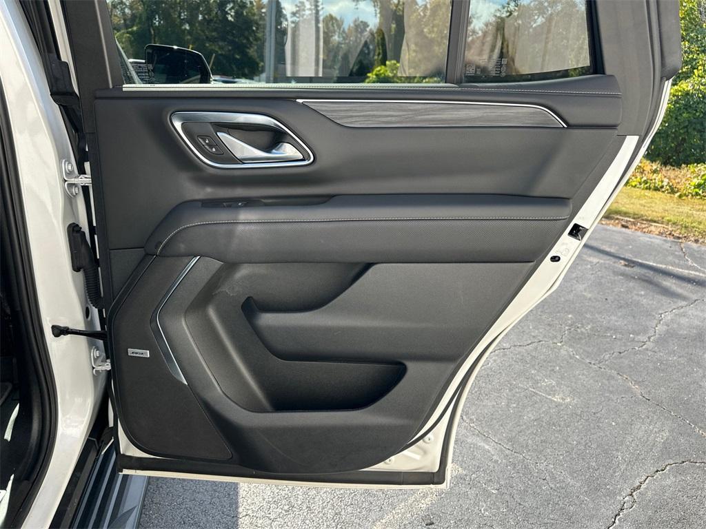 used 2024 GMC Yukon car, priced at $63,613